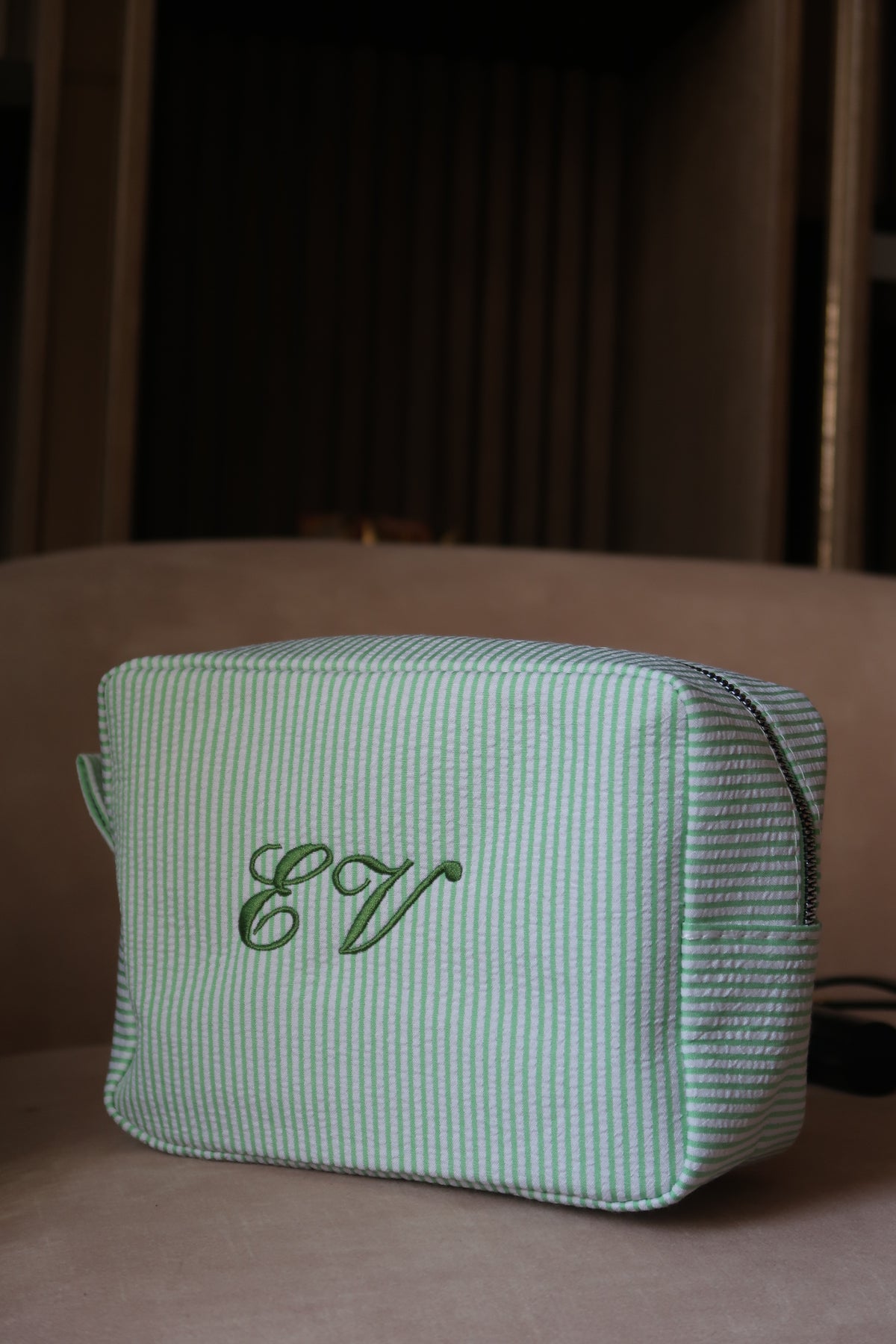 EVERYDAY STRIPE MAKEUP BAG - GREEN