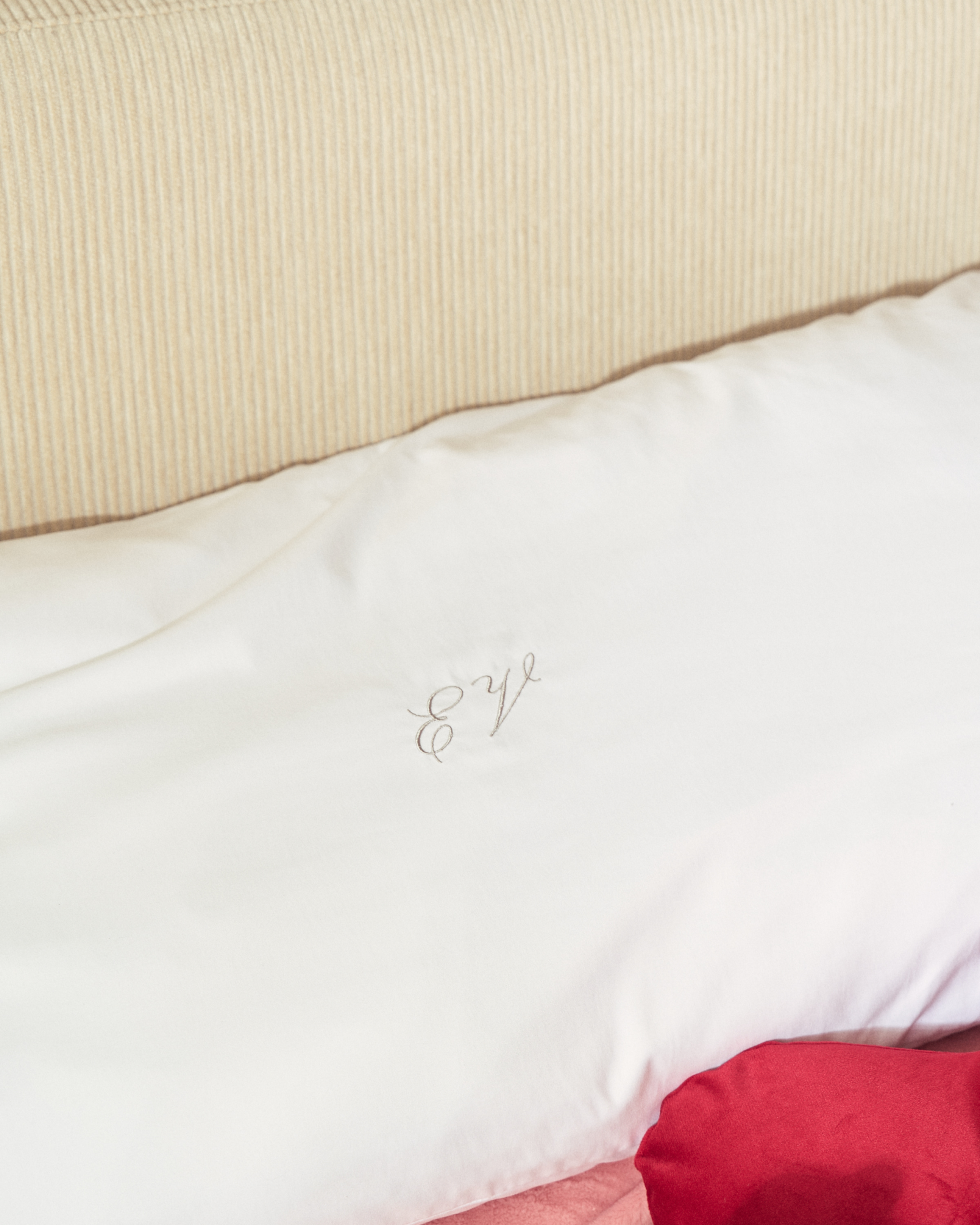 PILLOWCASE