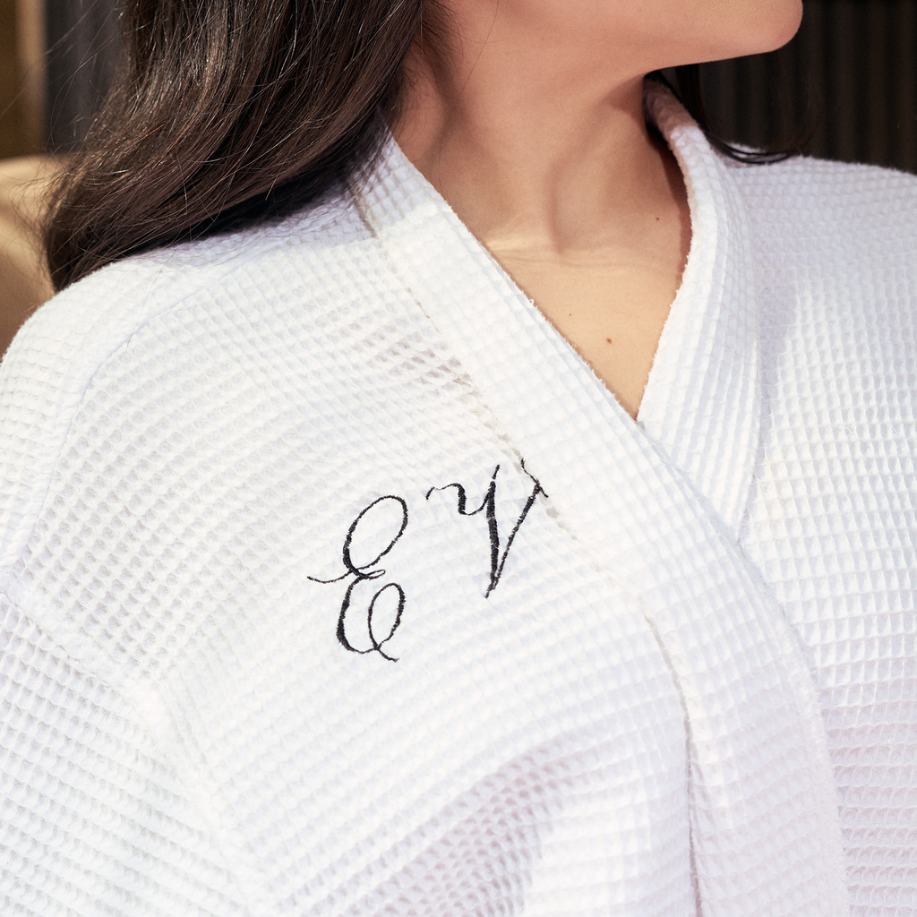 LIKE A CLOUD WAFFLE BATHROBE NO.1 - WHITE